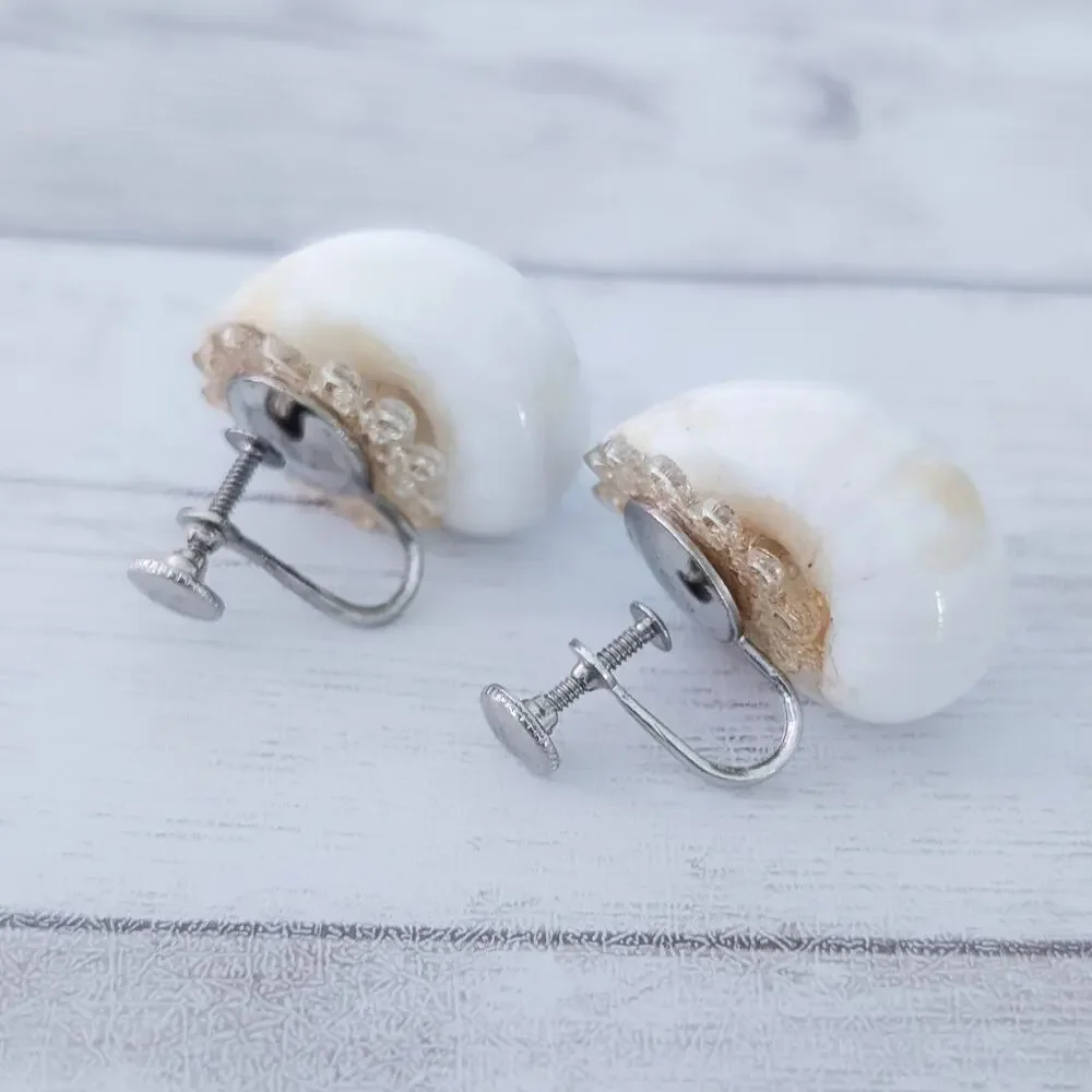 Vintage Screw On Earrings Chunky 3D Large Shell Beach Vibes